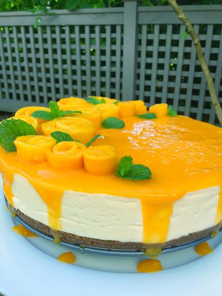 PinoyBites | No-Bake Mango Cheesecake - PinoyBites